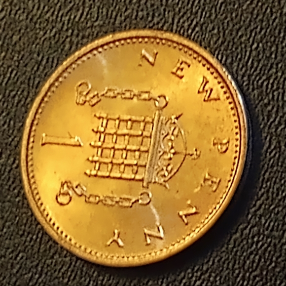 1971 united kingdom new penny - Picture 2 of 2